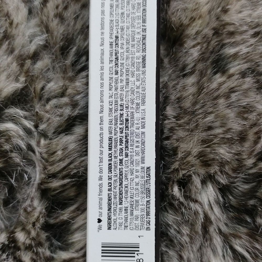 3 Hard Candy Ginormous Lash Volumizing Mascara Blk - Picture 5 of 7